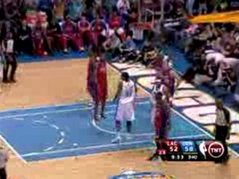 Kenyon Martin finds Nenê in the paint.