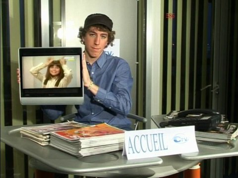 Calaisis TV : Qui s'y frotte s'y pique: Poser un lapin