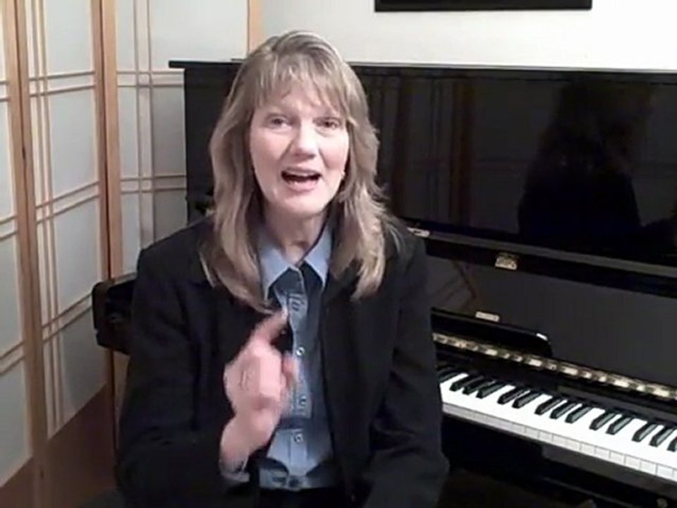 play right now the piano