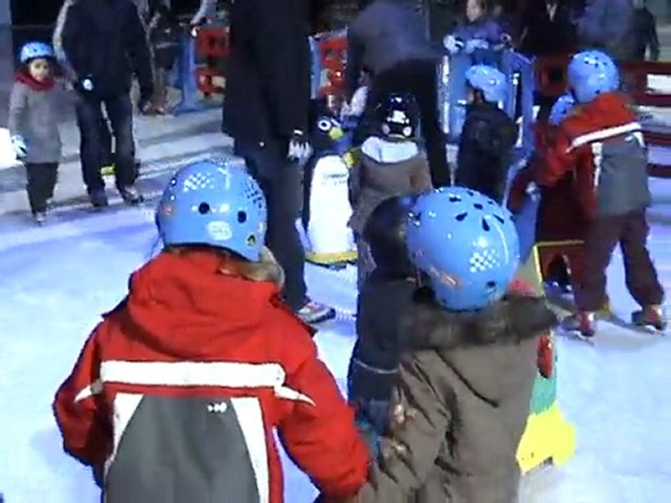 Les 2 copains à la patinoire