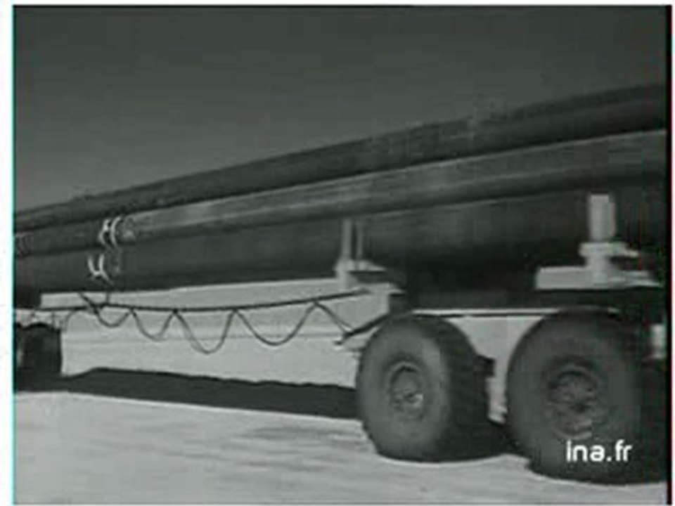 pose du pipe line de bejaia en 1959 .avi