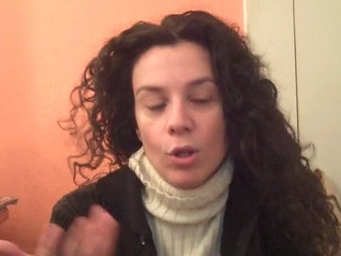 Η Πέγκυ Τρικαλιώτη στο cosmo.gr 2