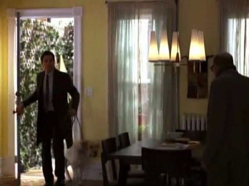 Scene from White Collar on USA Network – Find That Bug