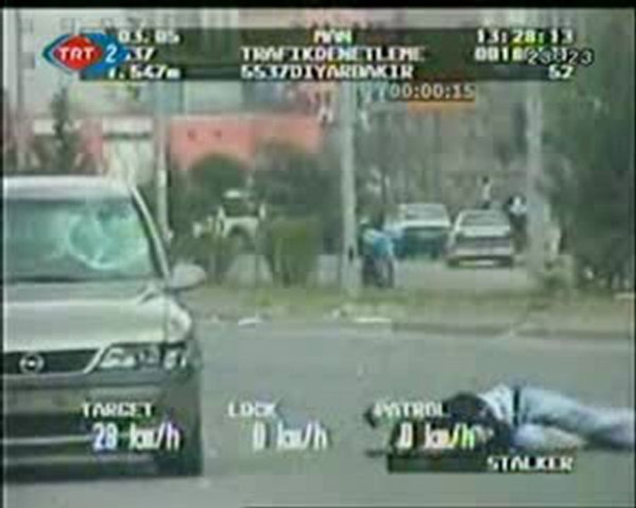 moto deboite sans regarder