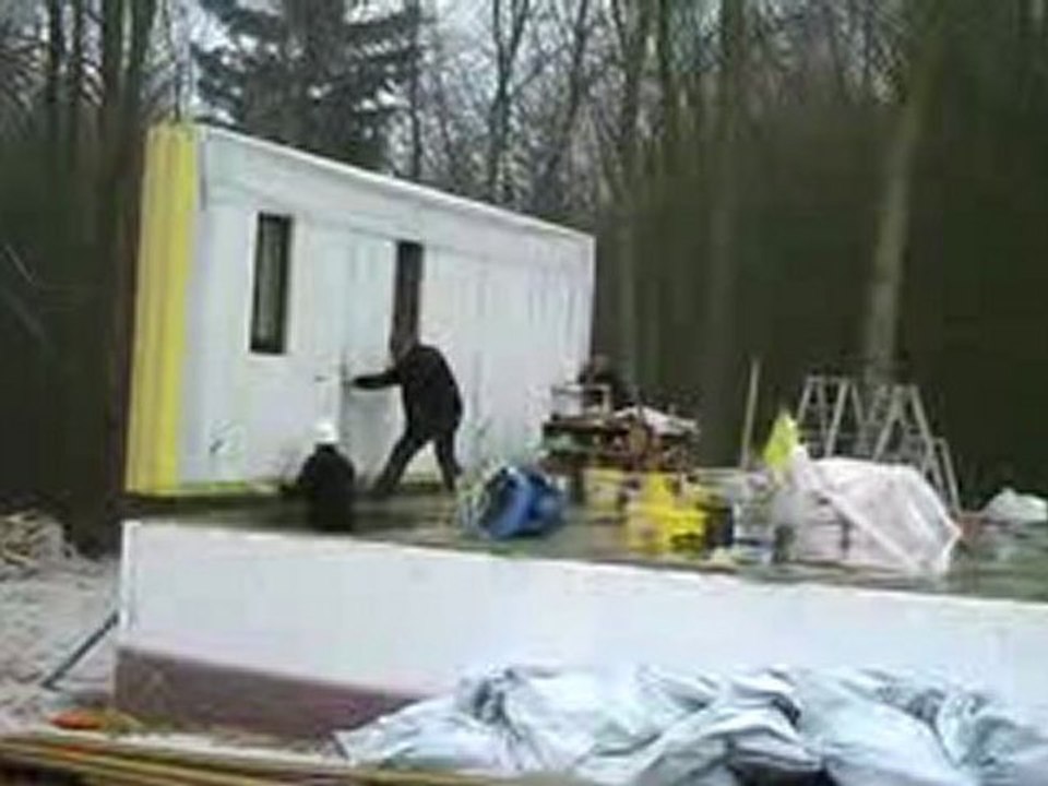 Erste Wand wird gestellt