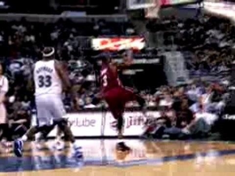 Dwyane Wade had 32 points and 10 assists in a game Miami led