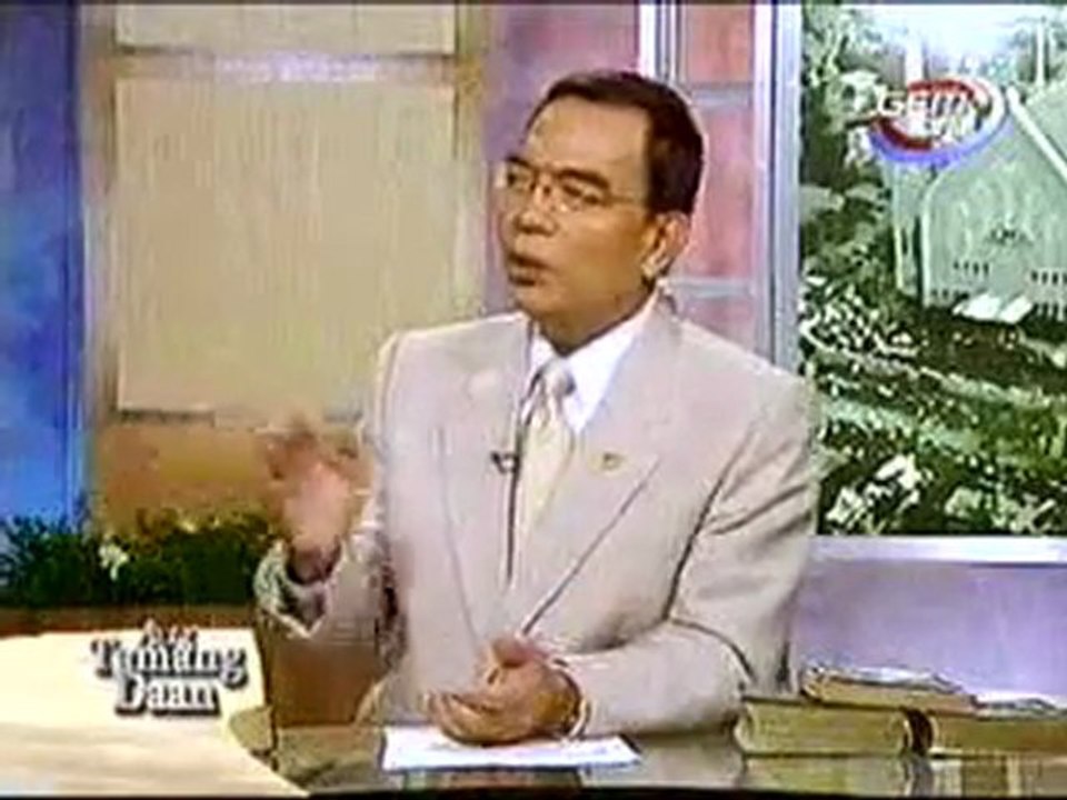 Ang Tamang Daan;{5/6]  Diumano Ang Dios ay Nagkatawang-Tao