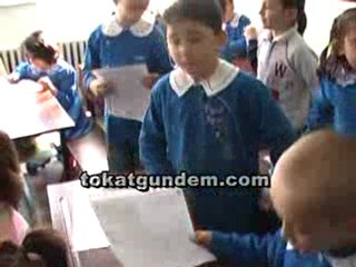 Tokat'ta ÖĞRENCİLER KARNE ALDI