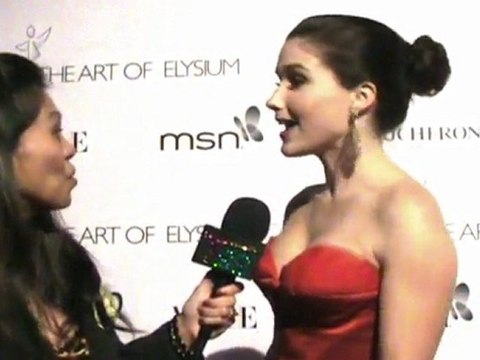 Sophia Bush & Austin Nichols: Young, Famous & Eco-conscious