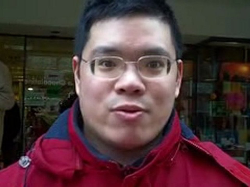 Kim aime sa librairie