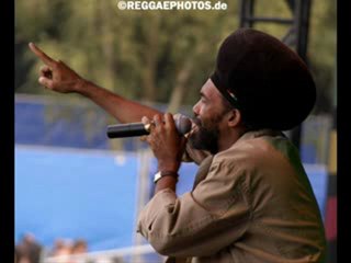 Iqulah & Damian & Stephen Marley - Who am I