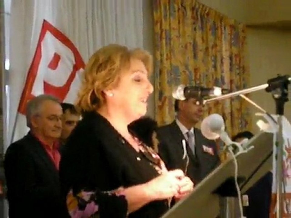 Martine Gayraud présente la "A Gauche Maintenant"