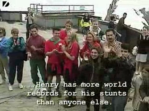 Потому что, день рожденья, только раз в году...