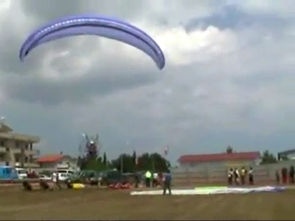4 ZAMANLI TANDEM PARAMOTOR