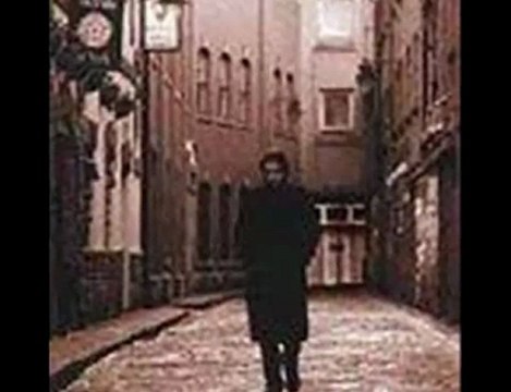 Kamuran Akkor - Sev Yeter