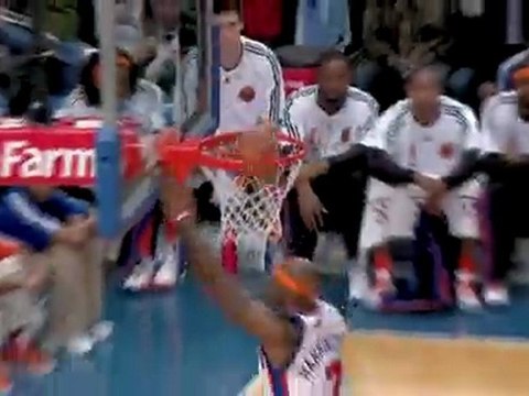 Jared Jeffries has scored 14 points in the first half but ca