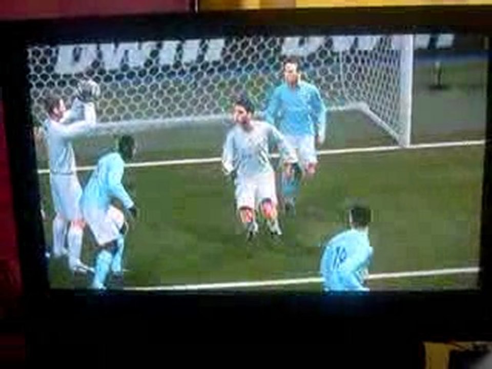 Bug pes 2010 avec KAKA