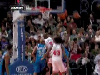 Rodrigue Beaubois made an athletic move to the basket hangs