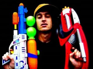 Tepr vs. Tynchy Strider - Number 1 Minuit Jacuzi (Auto-Stop)