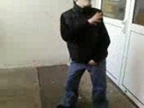 baby-zere african probo junior ( c'est un guignol )