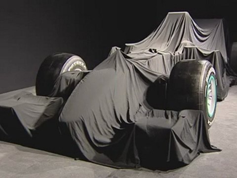 Mercedes GP 2010 aracı-trformula1.com