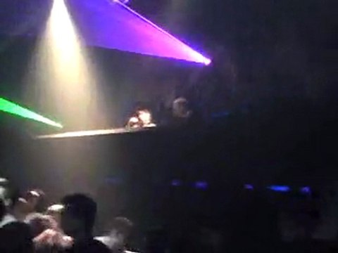 partyraiser vs day mar @ beter kom je niet vs partyraiser