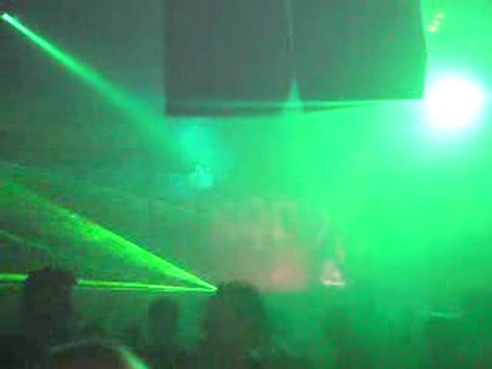 Catscan vs. Negative A beter kom je niet vs partyraiser