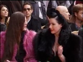 Moda Parigina: inizia Dita Von Teese
