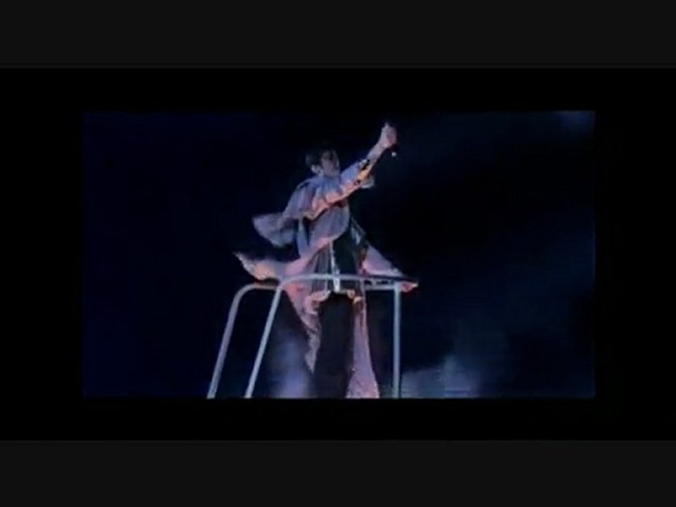Michael Jackson - Beat It (2009)