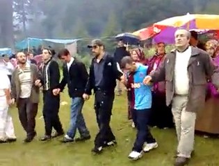 ulucami zeno köyü tufa yaylası kaval ile horon