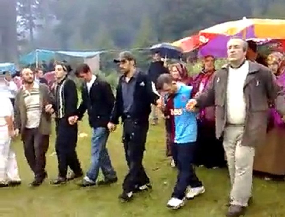 ulucami zeno köyü tufa yaylası kaval ile horon