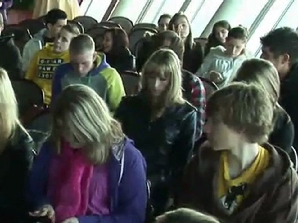 Bewegung LAND OHNE ANGST