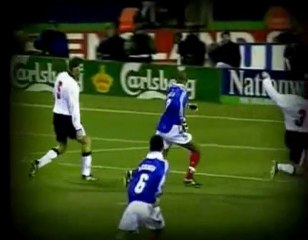 Triangle Zidane - Dugarry - Anelka Vs England