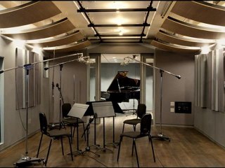 NYU Music Technology Facility: Audio Slide Show