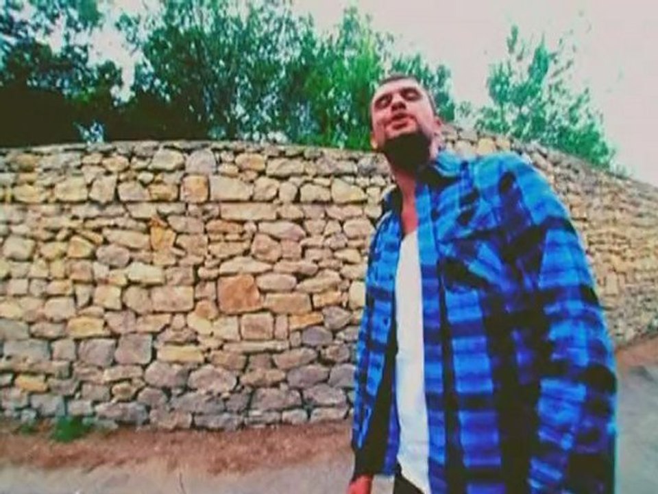 Reverend And The Makers - Silence Is Talking