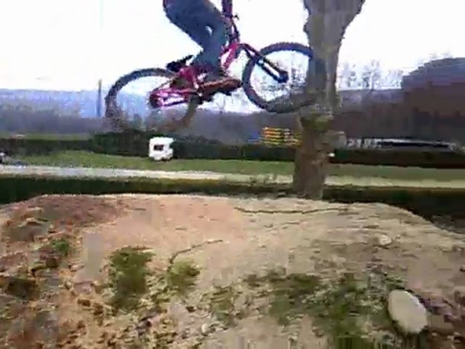 ride a vallon pont d'arc en dirt