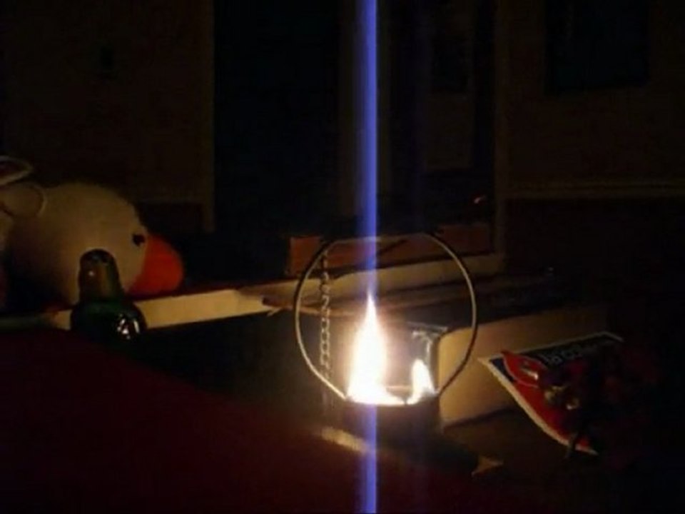 PMC KR 028 DEUXIEME LECTURE UN TROU NOIR TROUBLANT