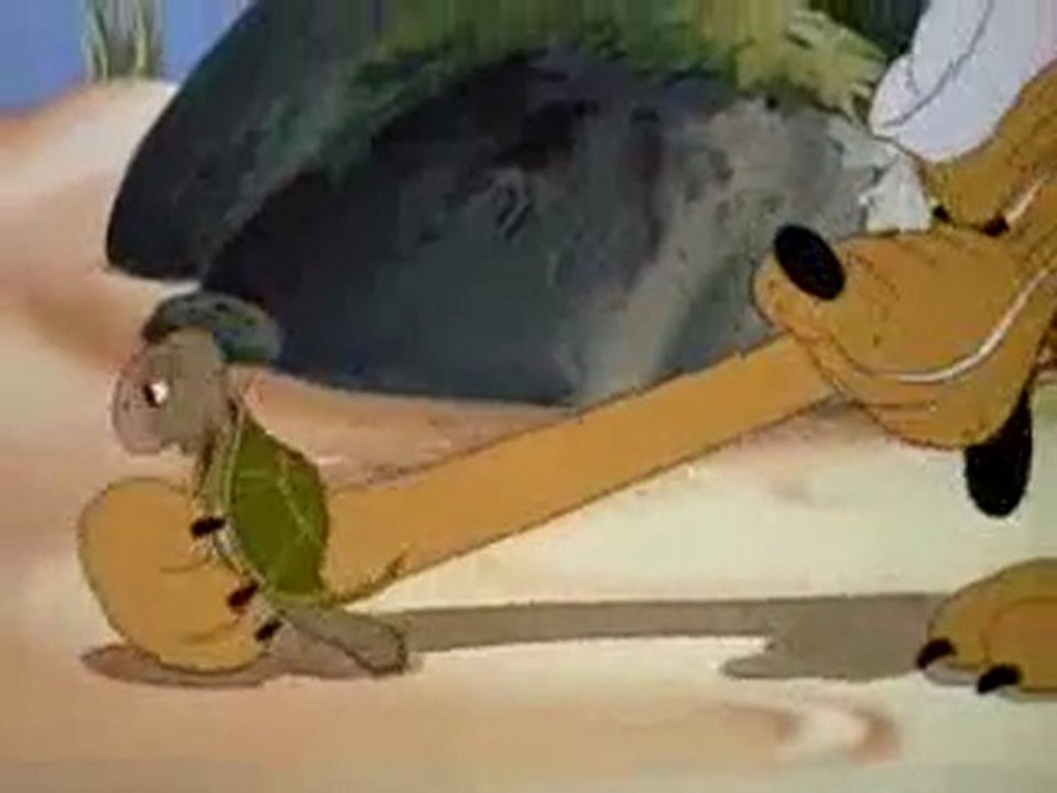 1945   Pluto   Canine Patrol