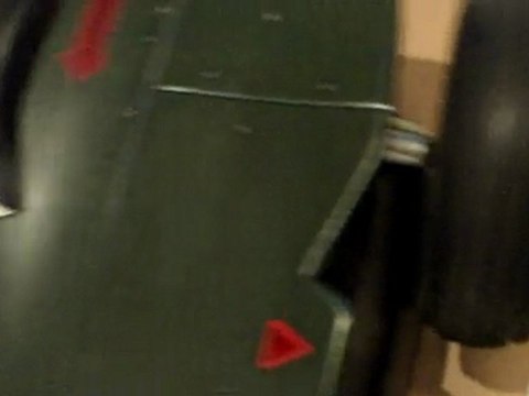 test skate electrique 4 roues moteur brushless 26V 10A