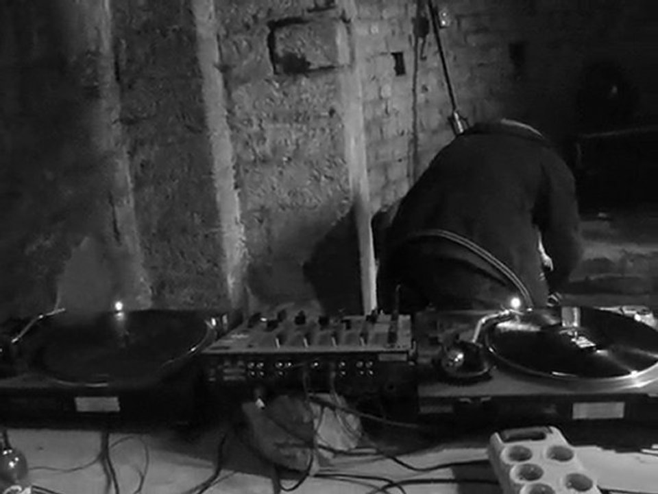 Annif Niko Festan mix