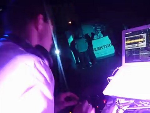 Play It Loud #2 - Acid Banana