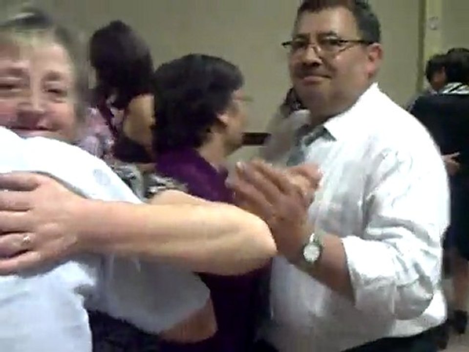 moi en mode chanteur portugais sisi