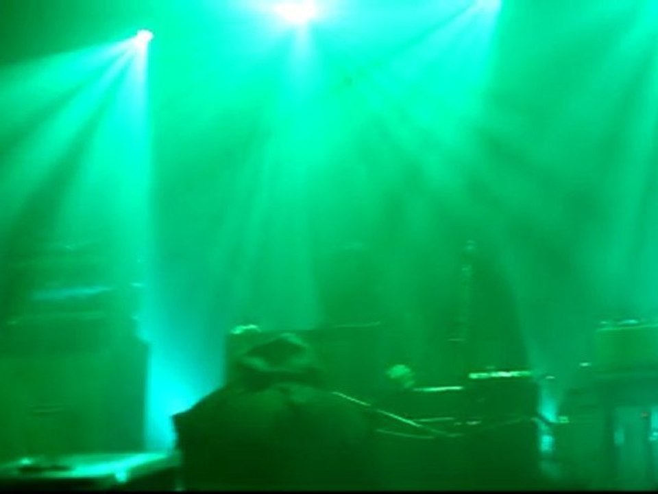 Sunn O)))