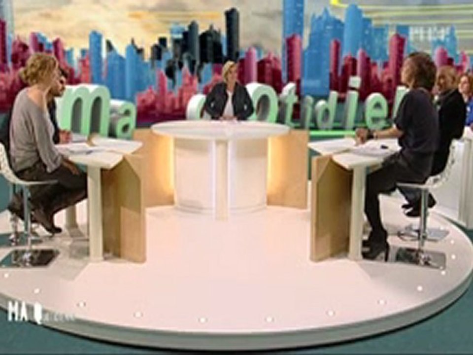 MCEtv Chronique Amandine le charity shopping