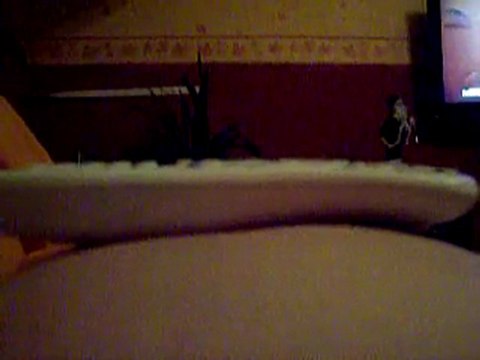 ma fille ki bouge la télécommande sur mon ventre
