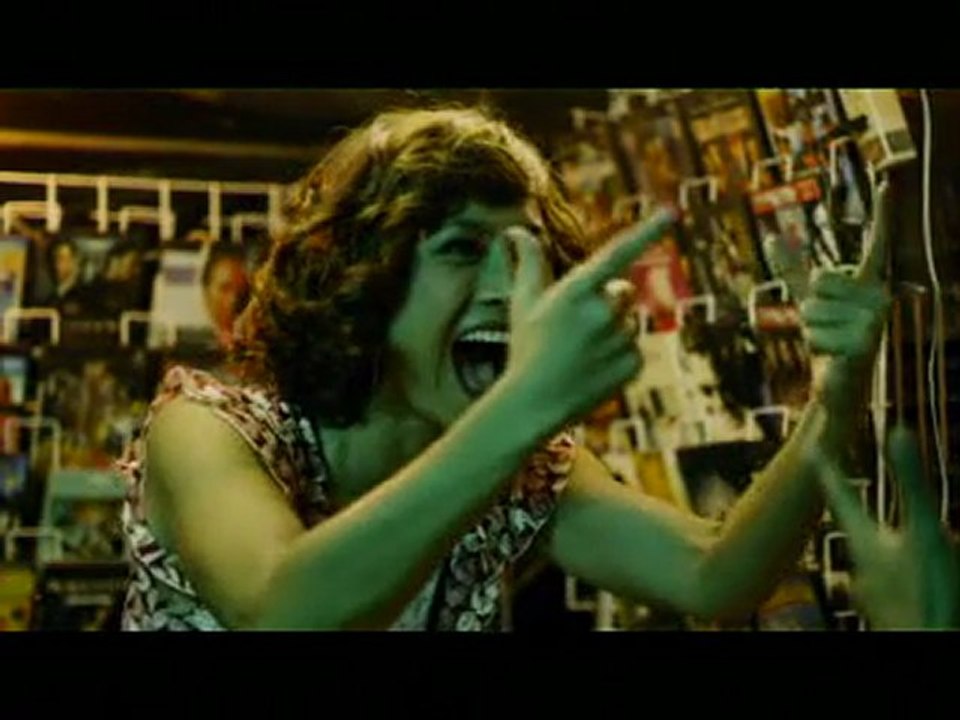 ภาพยนตร์ตัวอย่างใคร...ในห้อง Who are you