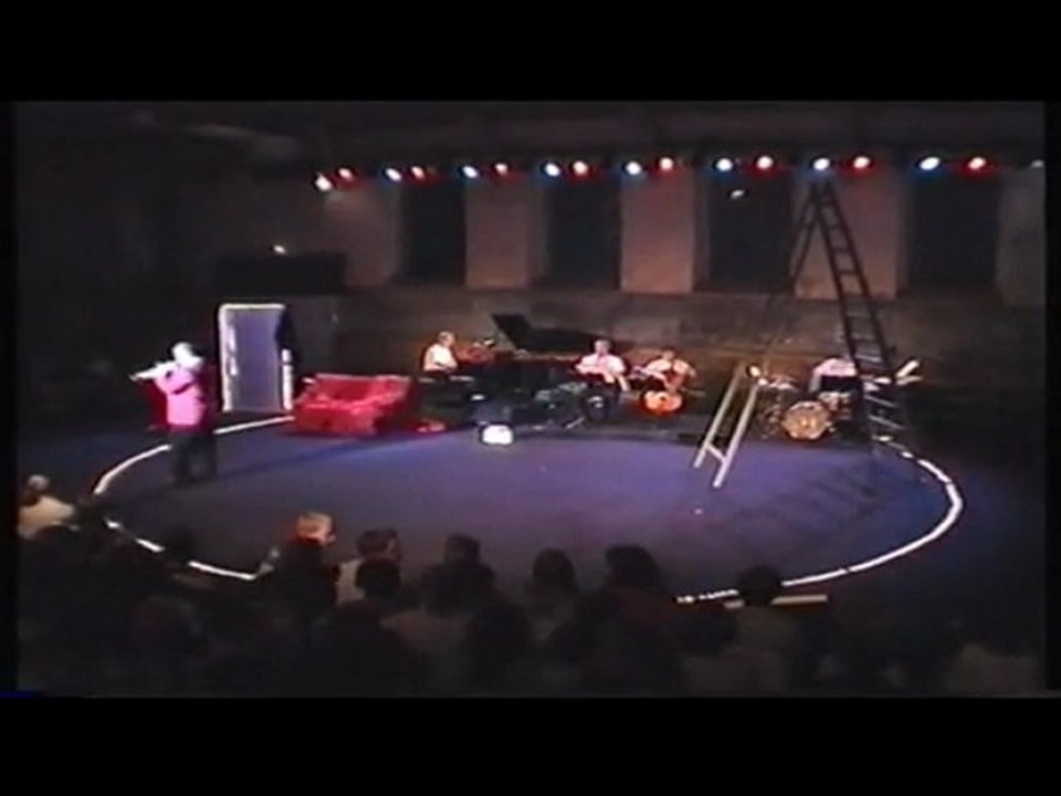 Thierry CAENS trompette le piston magique