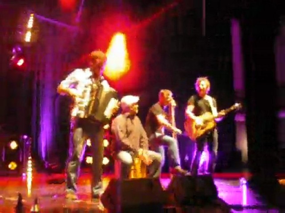 Maman (10.10.09) - Les Garçons Trottoirs