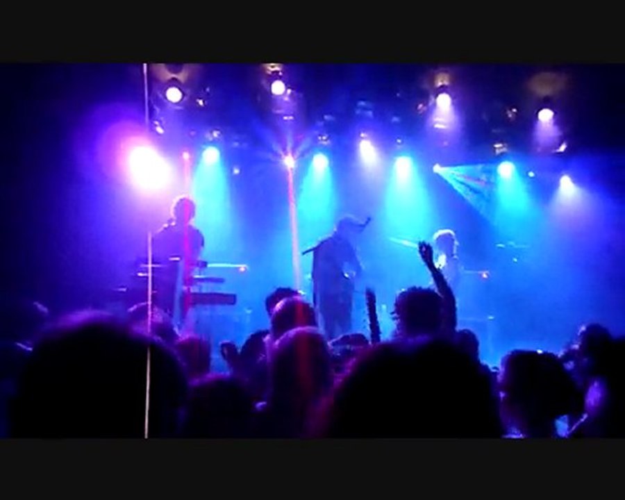 The Surgeries - Let's go to party