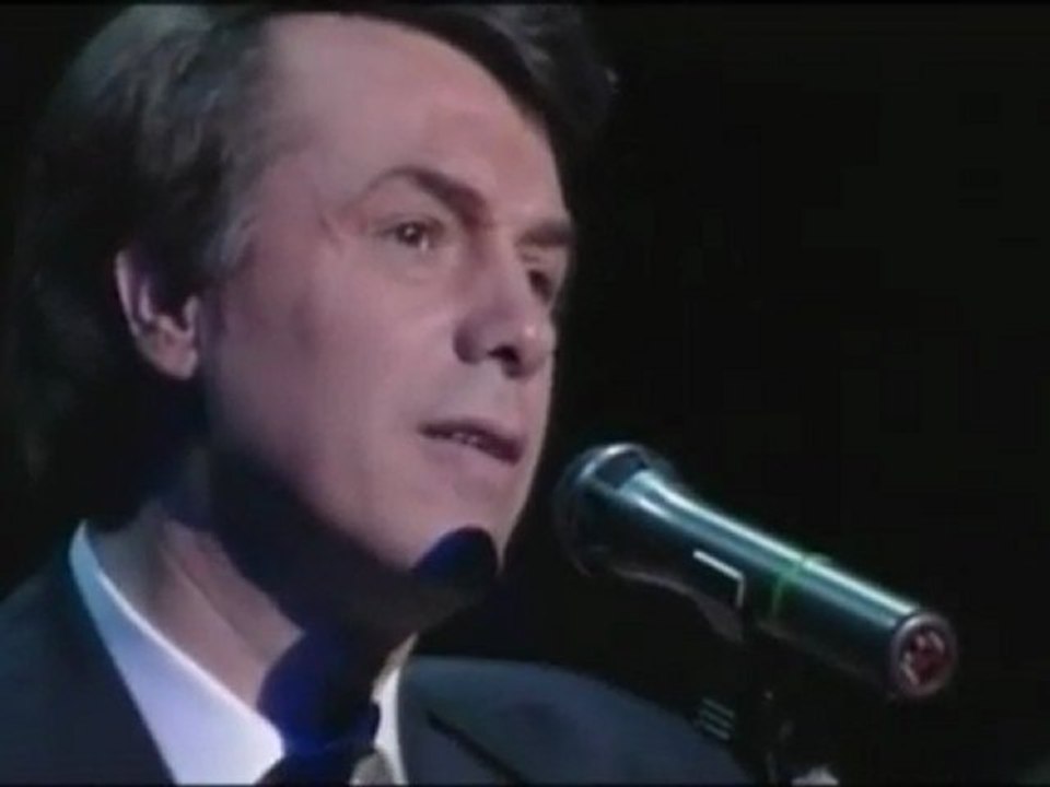 Salvatore Adamo * Tombe la Neige *Avec sa Guitare Acoustique